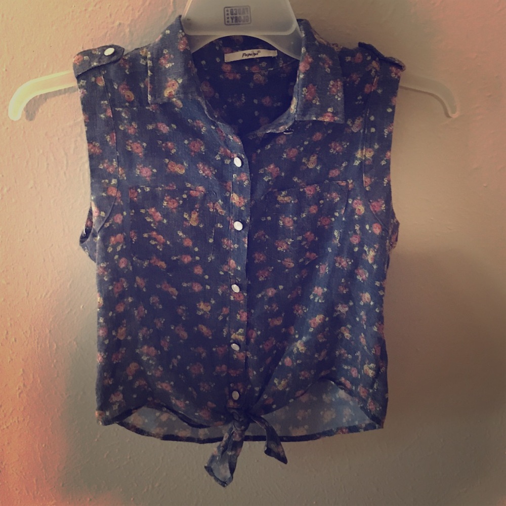 Cute floral crop top